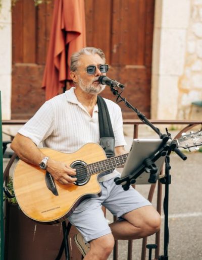 Musique evenement car à vin